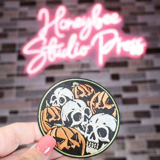 Jack o'lantern and Skull - Embroidered Patch