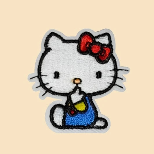 Hello Kitty Finger "Humm" - Embroidered Patch